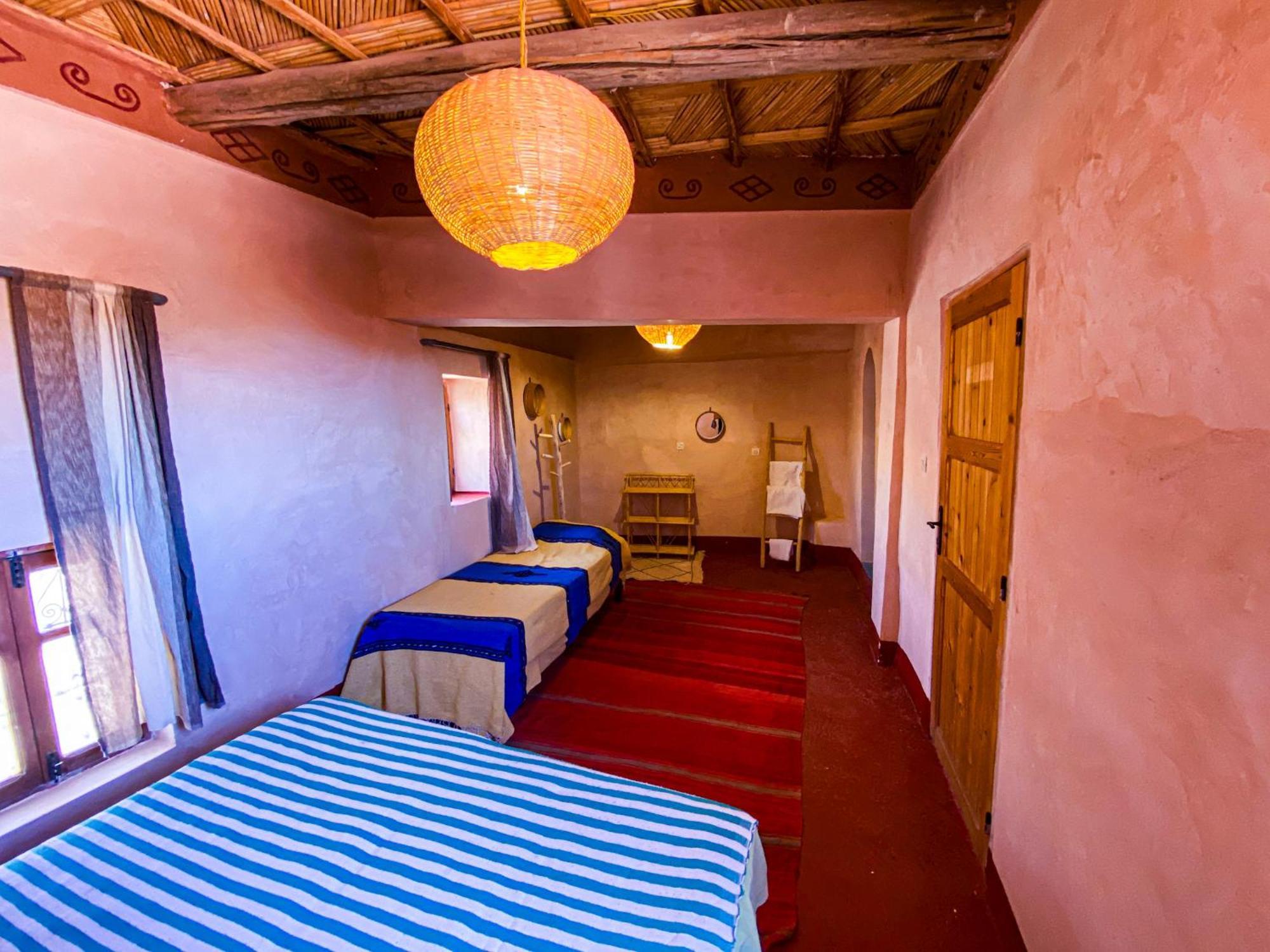 Ayouze Auberge Hotel Ait Benhaddou Buitenkant foto